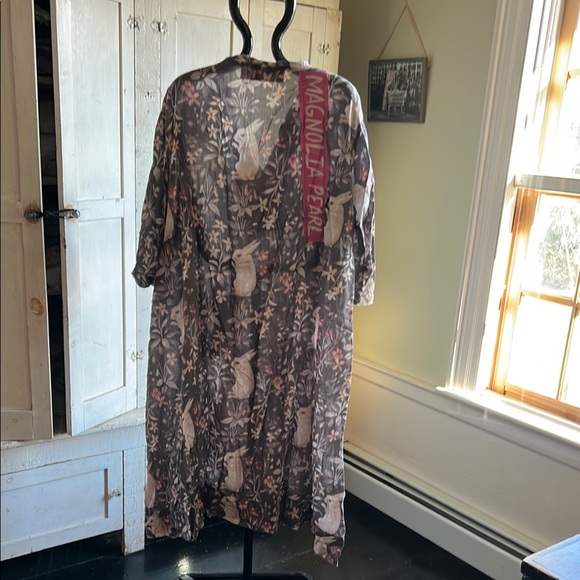 Magnolia Pearl Bunny Floral Dress - Picture 6 of 7